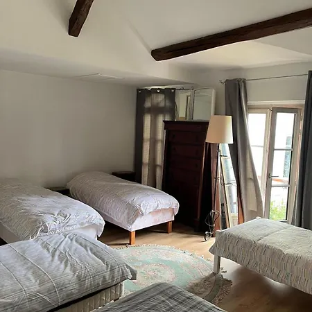 Maison Hébergement de vacances *